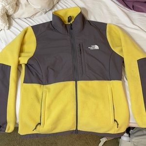 YELLOW AND GRAY FLEECE NORTH-FACE ZIP UP JACKET